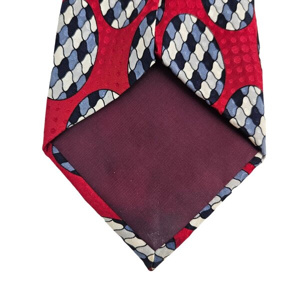 Bachrach All Silk Red Blue White Geometric Pattern Mens Necktie - Picture 3 of 8